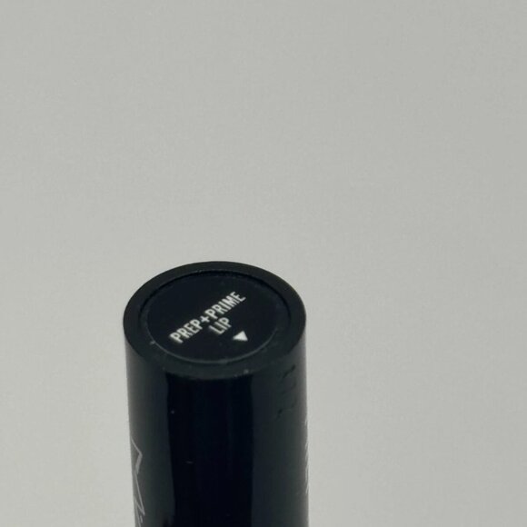 MAC Prep + Prime Lip Primer, 0.05 OZ - Picture 4 of 6